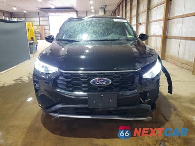 Piąte zdjęcie samochodu w środku: 2025 FORD ESCAPE ST LINE SELECT VIN:1FMCU9NA9SUB43849 - miniatura