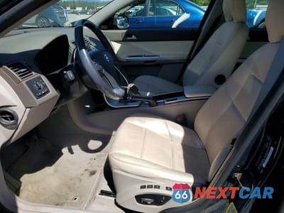 Zdjęcie 7 z 13 samochodu: 2011 VOLVO S40 T5 VIN:YV1672MS6B2534991 - miniatura
