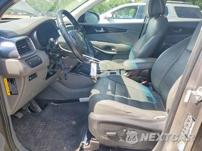 Zdjęcie 7 z 12 samochodu: 2016 KIA SORENTO EX VIN:5XYPHDA15GG133010 - miniatura