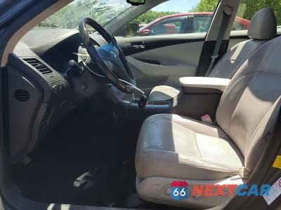 Zdjęcie 7 z 12 samochodu: 2011 LEXUS ES 350 VIN:JTHBK1EG9B2468457 - miniatura