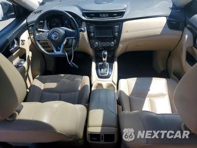 Zdjęcie 8 z 13 samochodu: 2018 NISSAN ROGUE SL VIN:JN8AT2MV1JW340189 - miniatura