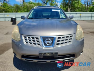 Piąte zdjęcie samochodu w środku: 2010 NISSAN ROGUE S VIN:JN8AS5MV8AW112923 - miniatura