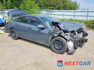 Czwarte zdjęcie samochodu z boku: 2025 HYUNDAI ELANTRA SEL SPORT VIN:KMHLM4DG1SU921408 - miniatura