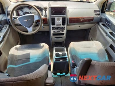 Zdjęcie 8 z 13 samochodu: 2009 CHRYSLER TOWN & COUNTRY LX VIN:2A8HR44E39R656985 - miniatura