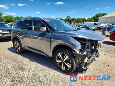 Czwarte zdjęcie samochodu z boku: 2023 NISSAN ROGUE PLATINUM VIN:JN8BT3DD9PW317561 - miniatura