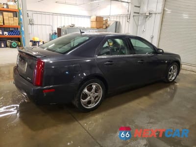 Trzecie zdjęcie samochodu z tyłu: 2005 CADILLAC STS VIN:1G6DC67A150214242 - miniatura