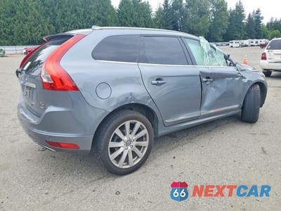 Trzecie zdjęcie samochodu z tyłu: 2017 VOLVO XC60 T6 INSCRIPTION VIN:YV449MRU6H2212841 - miniatura