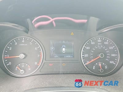 Zdjęcie 9 z 12 samochodu: 2017 KIA OPTIMA LX VIN:5XXGT4L39HG147379 - miniatura