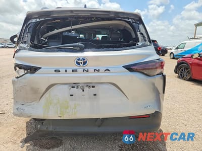 Zdjęcie 6 z 13 samochodu: 2025 TOYOTA SIENNA XLE 8-PASSENGER VIN:5TDJRKEC2SS275684 - miniatura