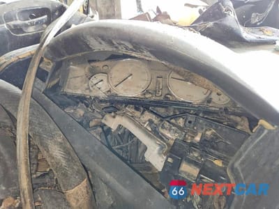 Zdjęcie 9 z 11 samochodu: 2006 CHRYSLER 300C VIN:2C3KA63H36H353321 - miniatura