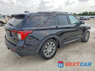 Trzecie zdjęcie samochodu z tyłu: 2025 FORD EXPLORER PLATINUM VIN:1FMUK7HH2SGC05498 - miniatura