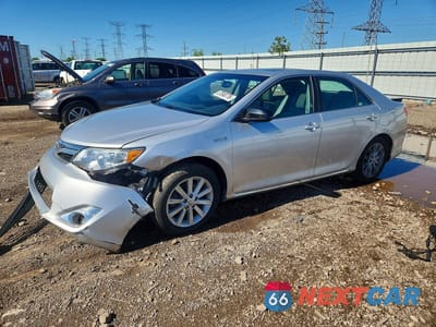 2012 TOYOTA CAMRY HYBRID XLE 4T1BD1FK8CU042677 - główne zdjęcie licytacji z USA - miniatura