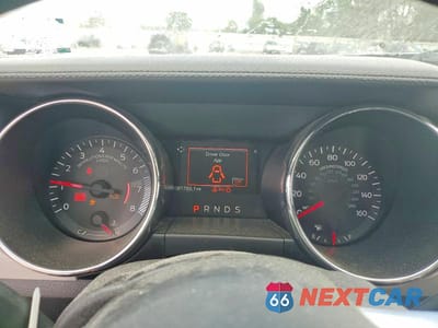Zdjęcie 9 z 13 samochodu: 2017 FORD MUSTANG VIN:1FATP8UH0H5281759 - miniatura