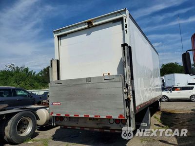 Trzecie zdjęcie samochodu z tyłu: 2019 ISUZU NPR HD BOX TRUCK BOX TRUCK VIN:54DC4W1C8KS814414 - miniatura