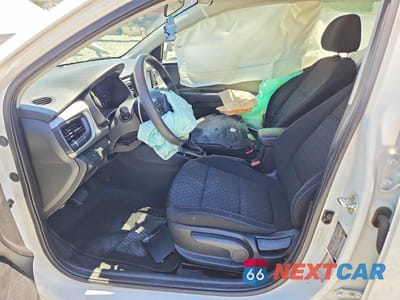 Zdjęcie 7 z 12 samochodu: 2020 KIA RIO S VIN:3KPA24AD1LE293037 - miniatura