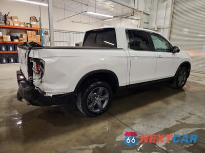 Trzecie zdjęcie samochodu z tyłu: 2023 HONDA RIDGELINE RTL VIN:5FPYK3F53PB057748 - miniatura
