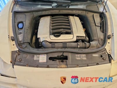 Zdjęcie 12 z 13 samochodu: 2008 PORSCHE CAYENNE VIN:WP1AA29P98LA12427 - miniatura
