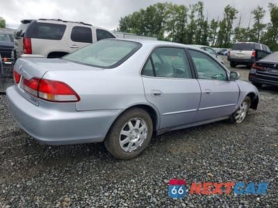 Trzecie zdjęcie samochodu z tyłu: 2002 HONDA ACCORD SE VIN:1HGCG56722A124845 - miniatura