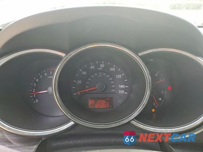 Zdjęcie 9 z 13 samochodu: 2013 KIA SORENTO LX VIN:5XYKTDA26DG349722 - miniatura