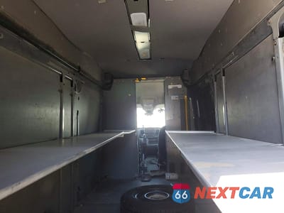 Zdjęcie 10 z 13 samochodu: 2020 FORD TRANSIT T-250 CARGO ** CLN TITLE * PRI FLEET ** VIN:1FTBR3X86LKB27579 - miniatura