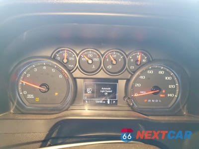 Zdjęcie 9 z 12 samochodu: 2019 CHEVROLET SILVERADO C1500 VIN:3GCNWAEH1KG310908 - miniatura