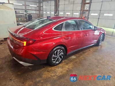 Trzecie zdjęcie samochodu z tyłu: 2026 HYUNDAI SONATA HYBRID BLUE VIN:KMHL24JJ9TA147207 - miniatura