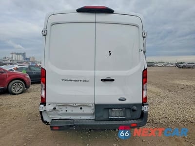 Zdjęcie 6 z 13 samochodu: 2023 FORD TRANSIT T-250 VIN:1FTBR1C81PKA70434 - miniatura