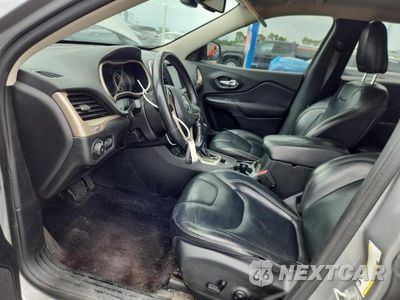Zdjęcie 7 z 12 samochodu: 2017 JEEP CHEROKEE LIMITED VIN:1C4PJLDB3HW522266 - miniatura