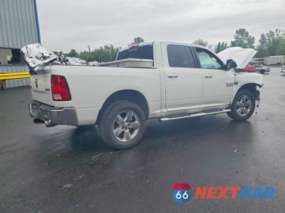 Trzecie zdjęcie samochodu z tyłu: 2016 RAM 1500 SLT VIN:3C6RR7LT1GG207070 - miniatura