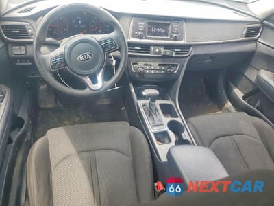 Zdjęcie 8 z 12 samochodu: 2016 KIA OPTIMA LX VIN:KNAGT4L3XG5106386 - miniatura
