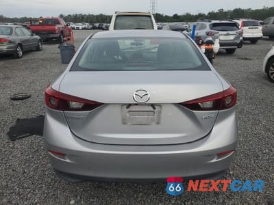 Zdjęcie 6 z 12 samochodu: 2017 MAZDA 3 TOURING VIN:3MZBN1V76HM127816 - miniatura