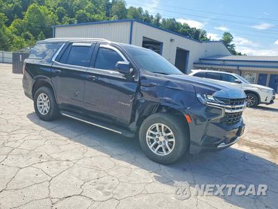 Czwarte zdjęcie samochodu z boku: 2023 CHEVROLET TAHOE K1500 LS VIN:1GNSKMKD3PR240652 - miniatura