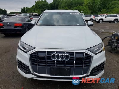 Piąte zdjęcie samochodu w środku: 2021 AUDI Q7 PREMIUM PLUS VIN:WA1LXAF75MD036018 - miniatura