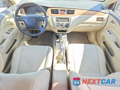 Zdjęcie 8 z 12 samochodu: 2004 MITSUBISHI LANCER ES VIN:JA3AJ26E24U066742 - miniatura