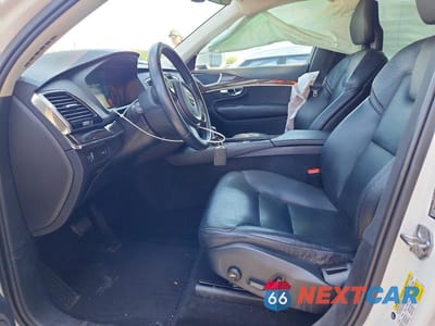 Zdjęcie 7 z 12 samochodu: 2016 VOLVO XC90 T6 VIN:YV4A22PK2G1069548 - miniatura