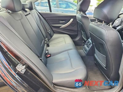 Zdjęcie 10 z 12 samochodu: 2013 BMW 328 XI VIN:WBA3B3G50DNP38526 - miniatura