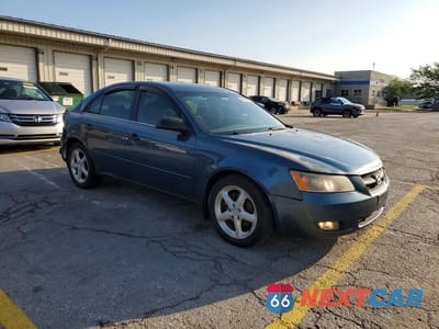 Czwarte zdjęcie samochodu z boku: 2007 HYUNDAI SONATA SE VIN:5NPEU46F17H211461 - miniatura