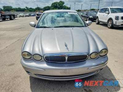 Piąte zdjęcie samochodu w środku: 2002 JAGUAR X-TYPE 2.5 VIN:SAJEA51D72XC28562 - miniatura