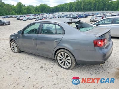 Drugie zdjęcie samochodu z przodu: 2008 VOLKSWAGEN JETTA WOLFSBURG VIN:3VWRJ71K58M181762 - miniatura