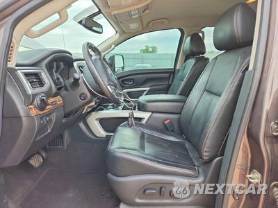 Zdjęcie 7 z 12 samochodu: 2017 NISSAN TITAN SL VIN:1N6AA1E56HN511283 - miniatura