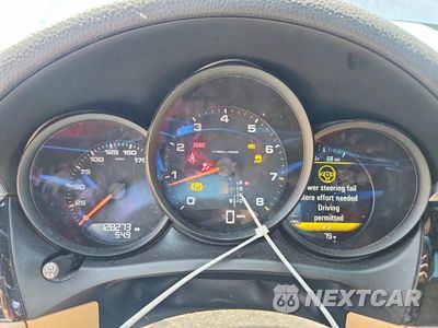 Zdjęcie 9 z 13 samochodu: 2018 PORSCHE MACAN VIN:WP1AA2A57JLB02014 - miniatura
