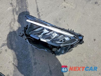 Zdjęcie 13 z 14 samochodu: 2026 MERCEDES-BENZ GLC 300 VIN:W1NKM4GB6TU122539 - miniatura