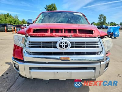 Piąte zdjęcie samochodu w środku: 2014 TOYOTA TUNDRA CREWMAX PLATINUM VIN:5TFAY5F14EX392733 - miniatura