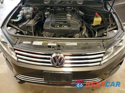 Zdjęcie 12 z 13 samochodu: 2017 VOLKSWAGEN TOUAREG EXECUTIVE VIN:WVGGF7BP4HD002687 - miniatura