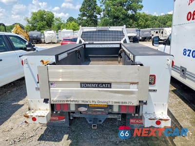 Zdjęcie 6 z 12 samochodu: 2022 FORD F350 SUPER DUTY VIN:1FDRF3G61NEC91647 - miniatura