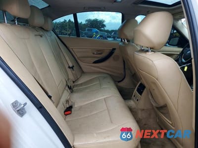 Zdjęcie 10 z 13 samochodu: 2013 BMW 335 I VIN:WBA3A9C51DF475940 - miniatura