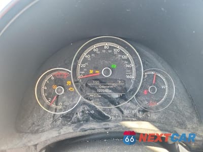 Zdjęcie 9 z 12 samochodu: 2017 VOLKSWAGEN BEETLE 1.8T VIN:3VWF17AT4HM625726 - miniatura