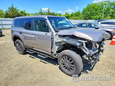 Czwarte zdjęcie samochodu z boku: 2024 TOYOTA LAND CRUISER 1958 VIN:JTEABFAJ2RK015234 - miniatura