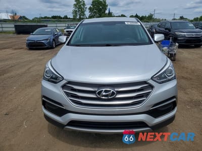 Piąte zdjęcie samochodu w środku: 2017 HYUNDAI SANTA FE SPORT 2.4L VIN:5XYZT3LB0HG394490 - miniatura