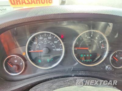 Zdjęcie 9 z 13 samochodu: 2014 JEEP WRANGLER UNLIMITED SPORT VIN:1C4BJWDG8EL232688 - miniatura